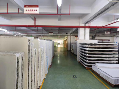 買(mǎi)床墊選大品牌還是小工廠？家居選購(gòu)全解析